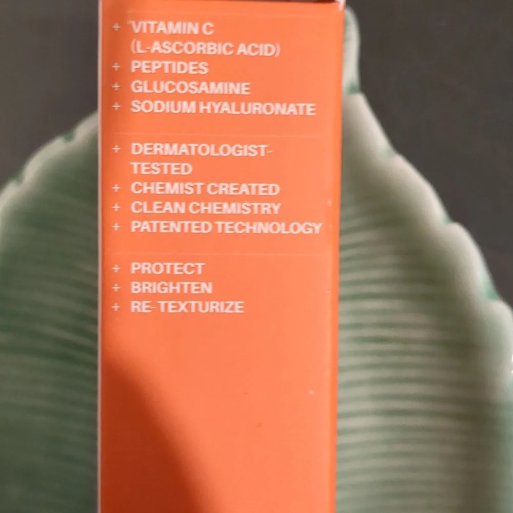 C Lip Serum